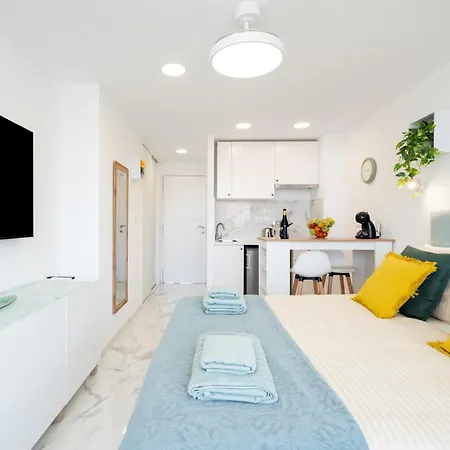 Costa Serena 420 * אדחה